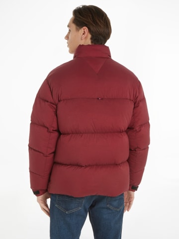 Tommy Hilfiger Daunenjacke in Bordeaux