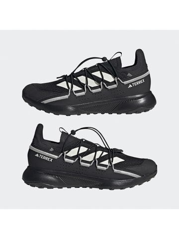 adidas Buty trekkingowe "Terrex Voyager 21" w kolorze czarnym