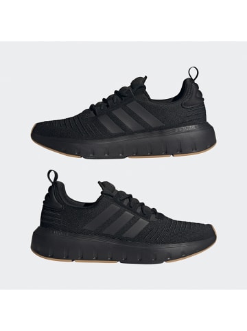 adidas Sneakers "Swift Run 23" in Schwarz