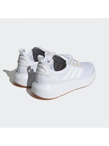 adidas Sneakersy "Swift Run 23" w kolorze białym
