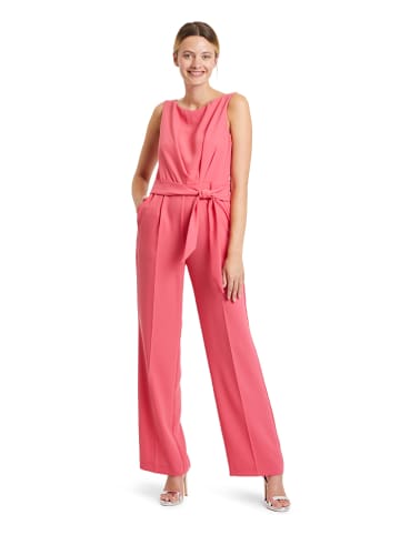 Vera Mont Overall in Rosa