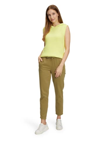 CARTOON Spodnie w kolorze oliwkowym