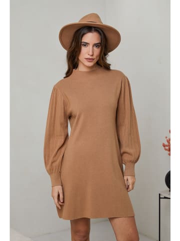 Soft Cashmere Sukienka dzianinowa w kolorze karmelowym