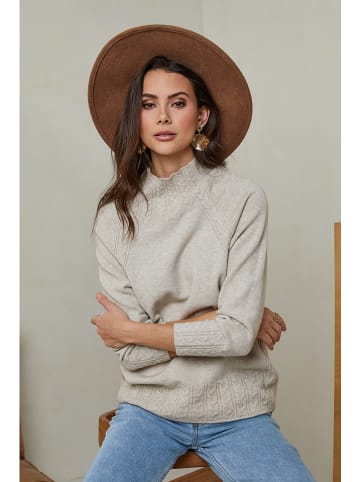 Soft Cashmere Pullover in Beige