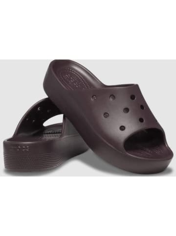 Crocs Klapki "Classic Platform" w kolorze bordowym