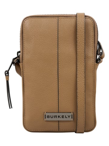 Burkely Leder-Handytasche in Hellbraun - (B)12 x (H)18 x (T)3 cm