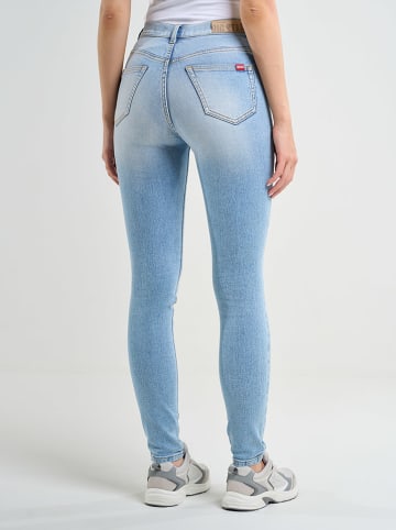 BIG STAR Dżinsy - Skinny fit - w kolorze błękitnym