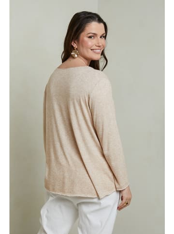 Curvy Lady Pullover in Beige