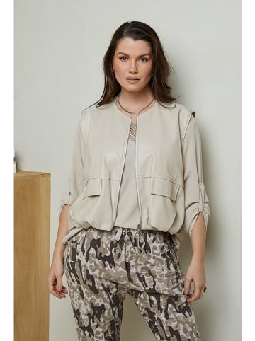 Curvy Lady Übergangsjacke in Beige