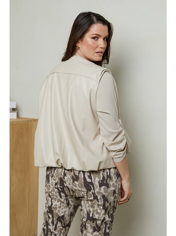 Curvy Lady Übergangsjacke in Beige