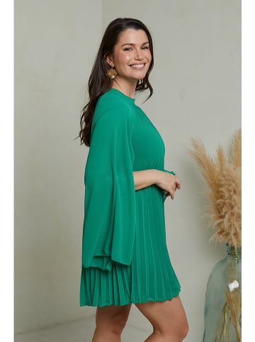 Curvy Lady Sukienka w kolorze zielonym