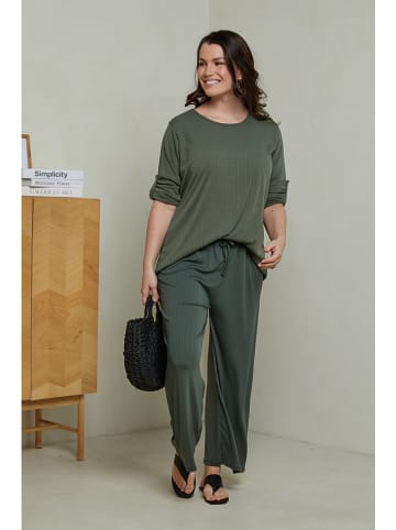 Curvy Lady 2-delige outfit kaki