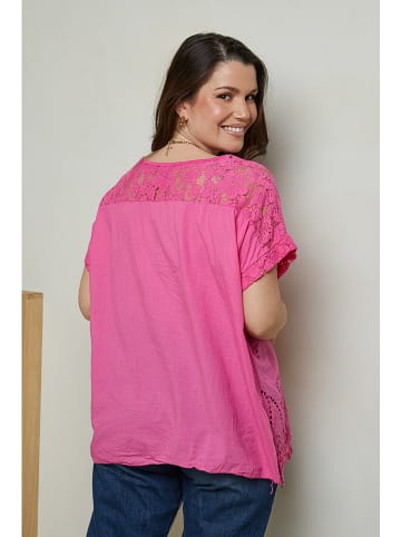 Curvy Lady Koszulka w kolorze różowym
