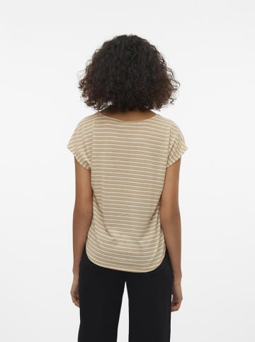 Vero Moda Shirt in Beige