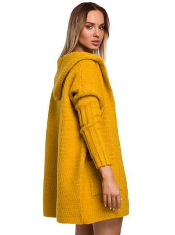 made of emotion Vest okergeel