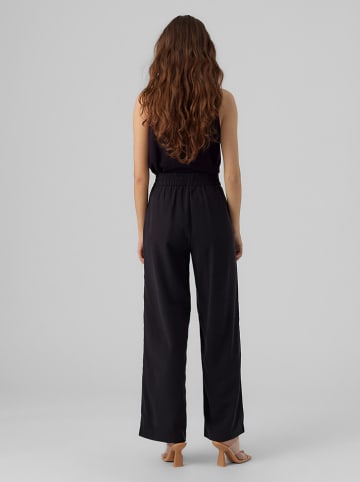 Vero Moda Spodnie "Carmen" w kolorze czarnym