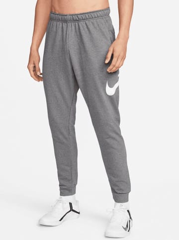 Nike Sweathose in Grau