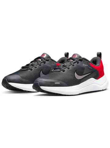 Nike Sneakersy "Downshifter 12" w kolorze czerwono-antracytowym