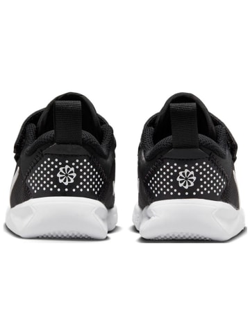 Nike Sneakersy "Omni Multi-Court" w kolorze czarnym