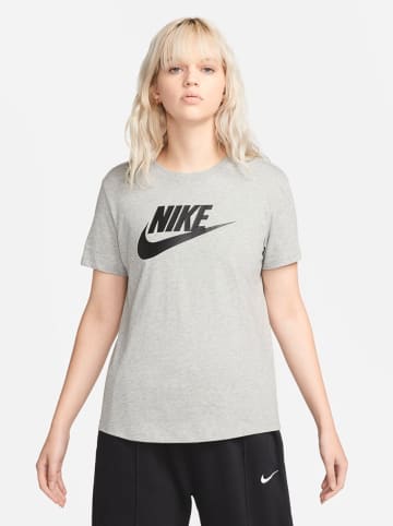 Nike Shirt in Hellgrau