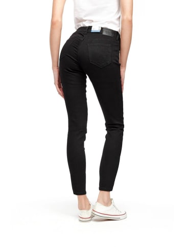 Wrangler Jeans - Skinny fit - in Schwarz