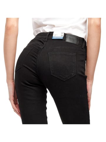 Wrangler Jeans - Skinny fit - in Schwarz