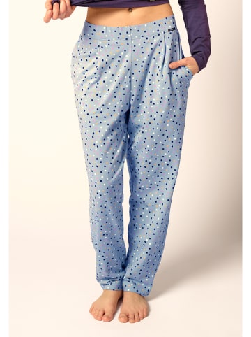 Skiny Spodnie piżamowe w kolorze niebieskim