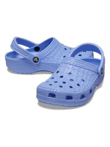 Crocs Chodaki "Classic Crocskin" w kolorze niebieskim