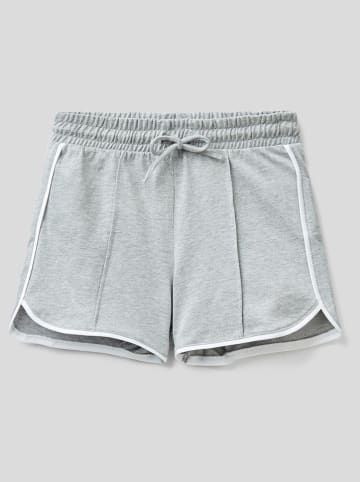 Benetton Shorts in Grau