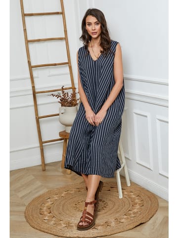Joséfine Leinen-Kleid in Dunkelblau