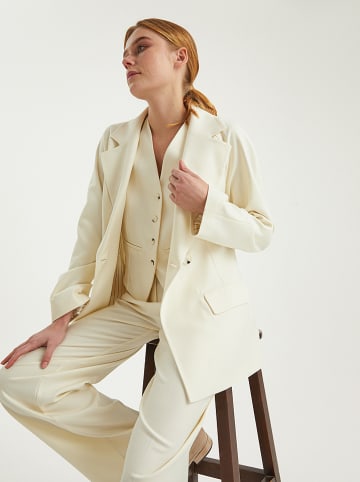 BGN Blazer in Creme