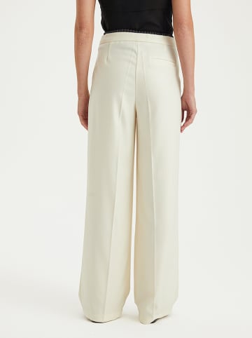 BGN Hose in Creme