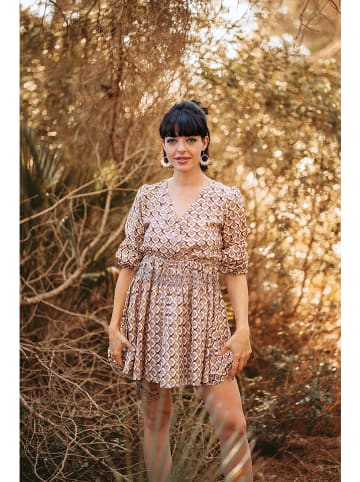 Isla Bonita by SIGRIS Kleid in Hellbraun