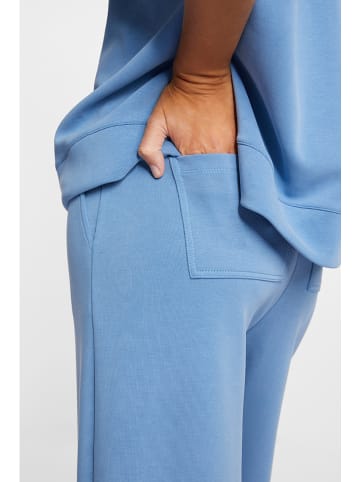 Rich & Royal Spodnie dresowe w kolorze niebieskim