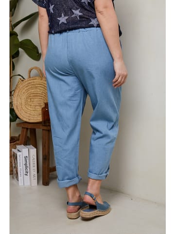 Curvy Lady Spodnie w kolorze błękitnym