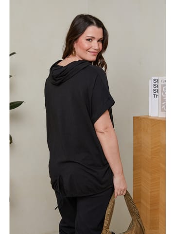 Curvy Lady Blouse zwart