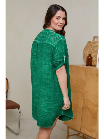 Curvy Lady Kleid in Grün