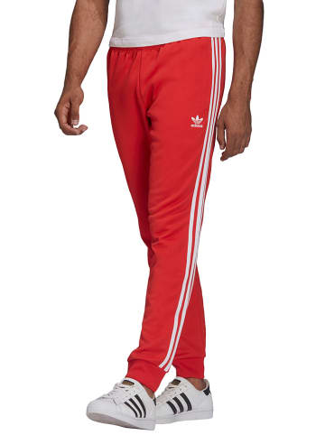 adidas Spodnie sportowe w kolorze czerwonym