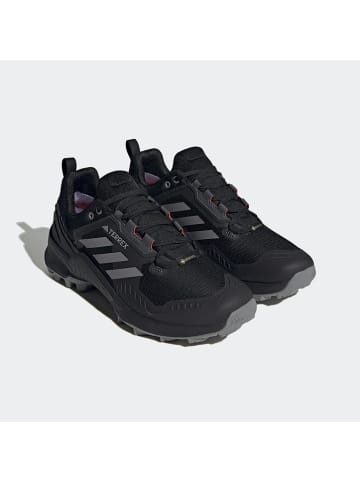adidas Buty turystyczne "Terrex Swift R3" w kolorze czarnym