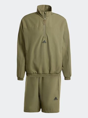 adidas 2tlg. Outfit: Trainingsanzug in Khaki