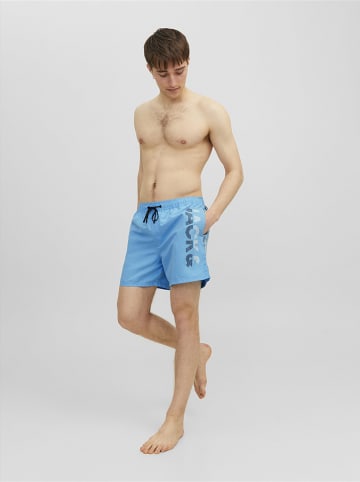 Jack & Jones Badeshorts in Hellblau