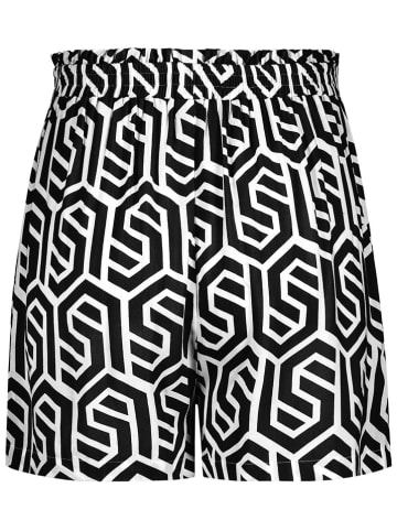 Fresh Made Shorts in Schwarz/ Weiß