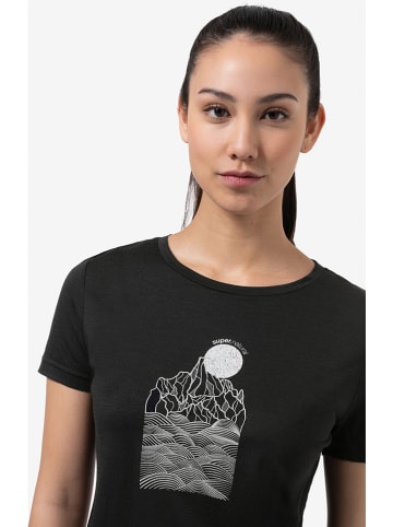 super.natural Koszulka "Preikestolen Cliffs" w kolorze czarnym