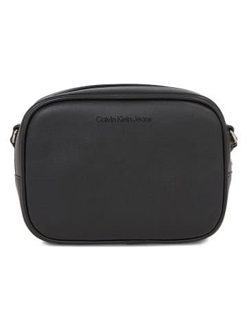 Calvin Klein Umhängetasche in Schwarz - (B)18 x (H)13 x (T)7 cm