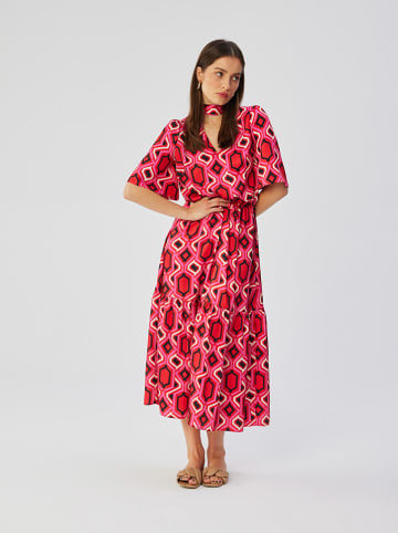 Stylove Kleid in Rot