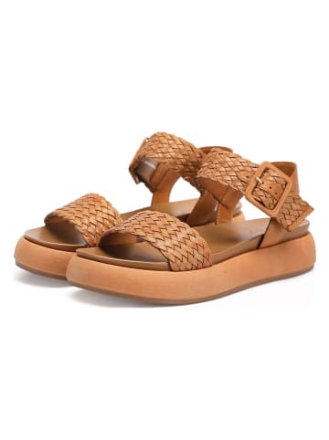INUOVO Leder-Sandalen in Hellbraun
