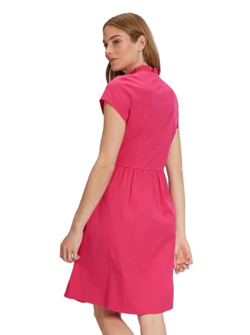 Vera Mont Sukienka w kolorze różowym