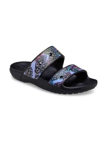Crocs Klapki "Classic" w kolorze czarnym ze wzorem