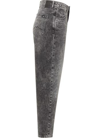 Mustang Jeans - Mom Fit - in Schwarz