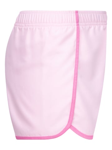 Converse Shorts in Rosa
